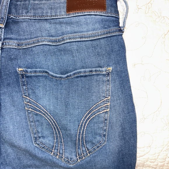 Women’s Hollister Jeans Size 3 long - Picture 3 of 4
